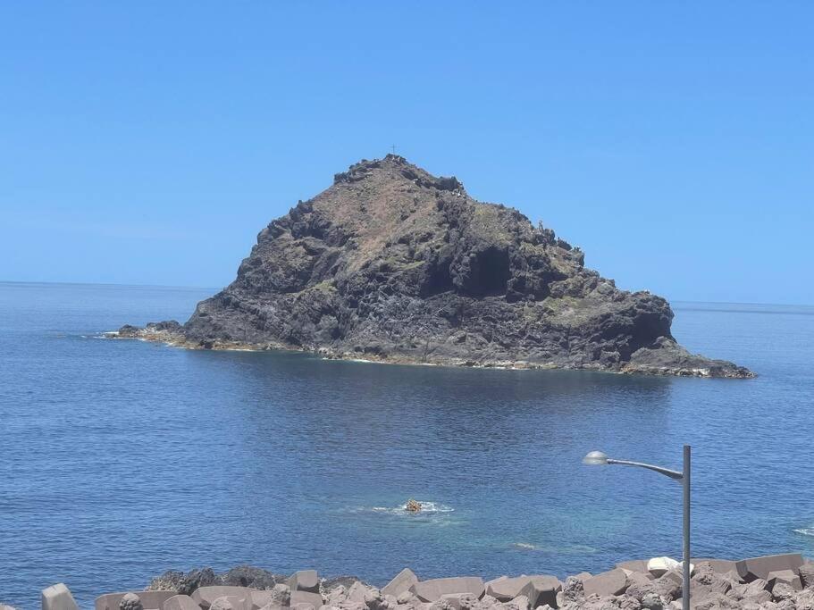 Vv La Joya Del Mar Suites Garachico  Exterior photo