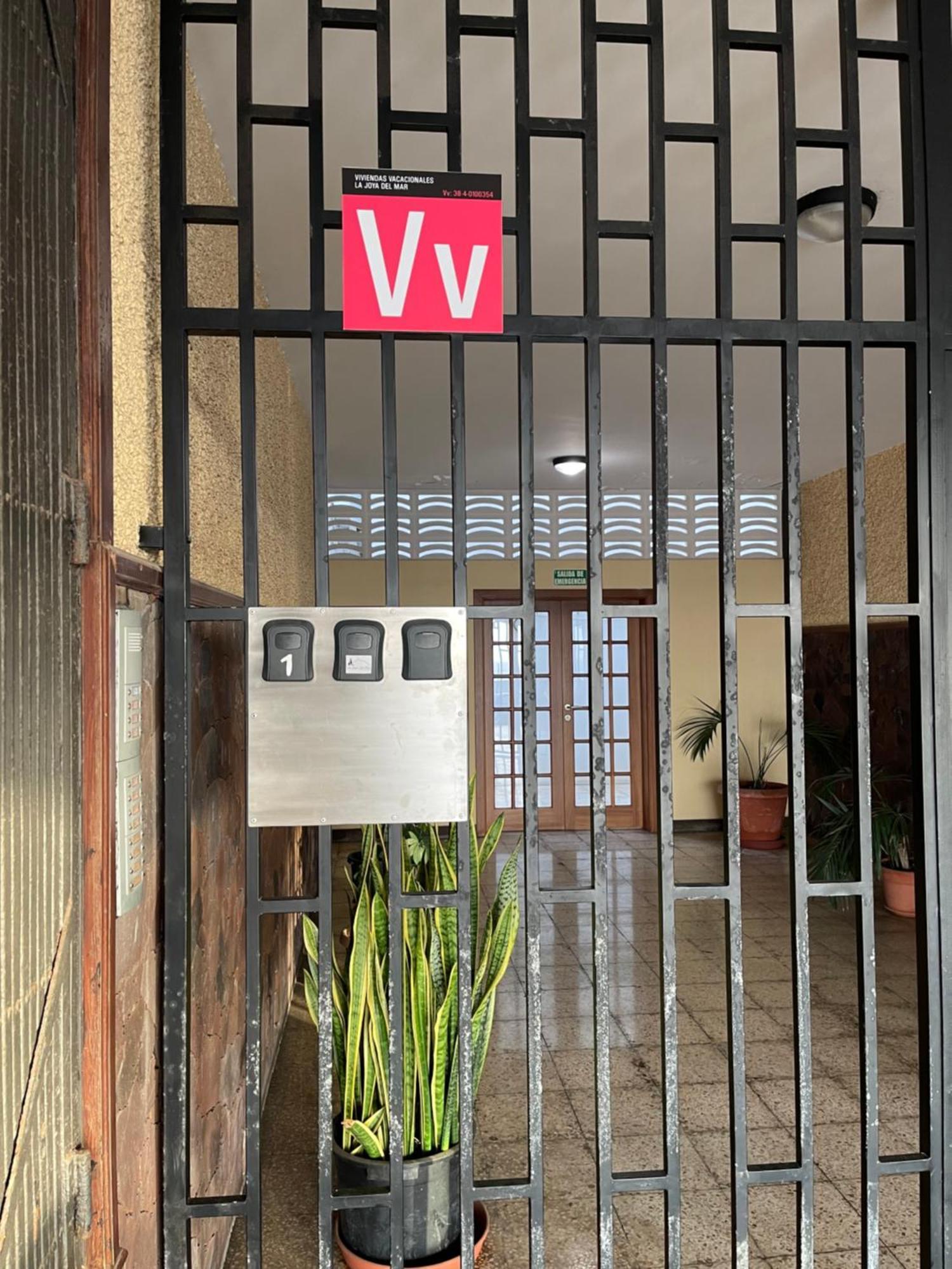 Vv La Joya Del Mar Suites Garachico  Exterior photo